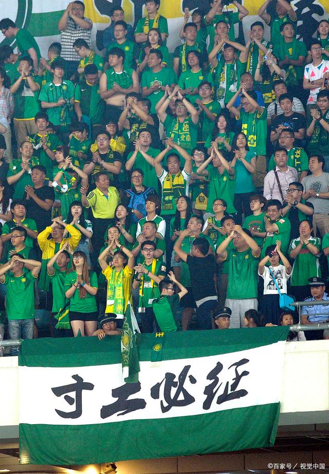 中国香港羽毛球公开赛：翁泓阳2-0战胜田中涌士，晋级男单16强