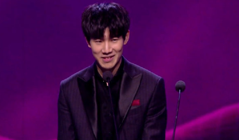 恭喜重庆狼队小胖获得2025挑战者杯FMVP！