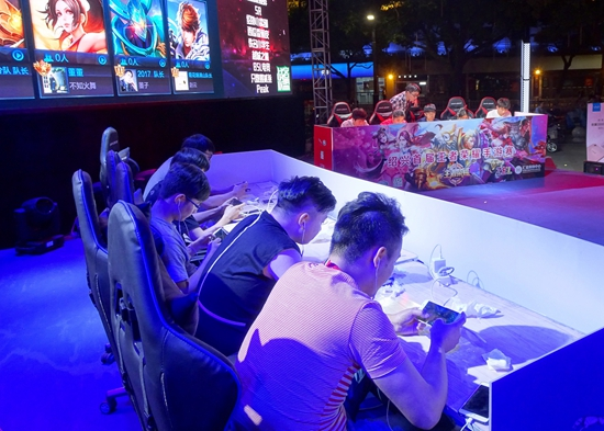 外媒统计24年第一季度观看时长前五赛事：LCK春季赛位居第一