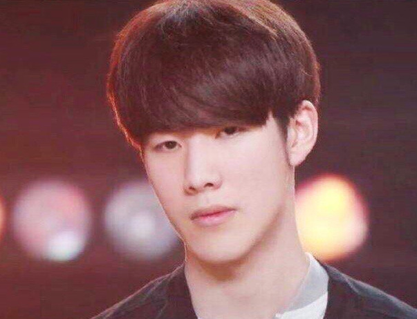 在战胜UP并且拿下第三局MVP后，Scout选手已经拿下2023LPL春季赛常规赛第17次MVP，刷新联赛常规赛MVP纪录