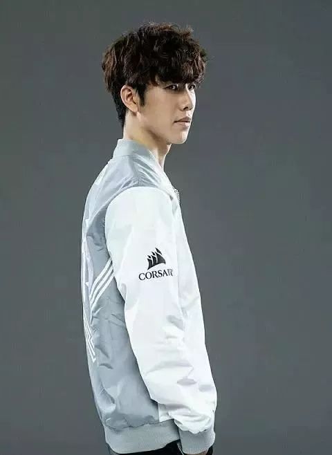 IEM Katowice 2025的最佳球员前十名